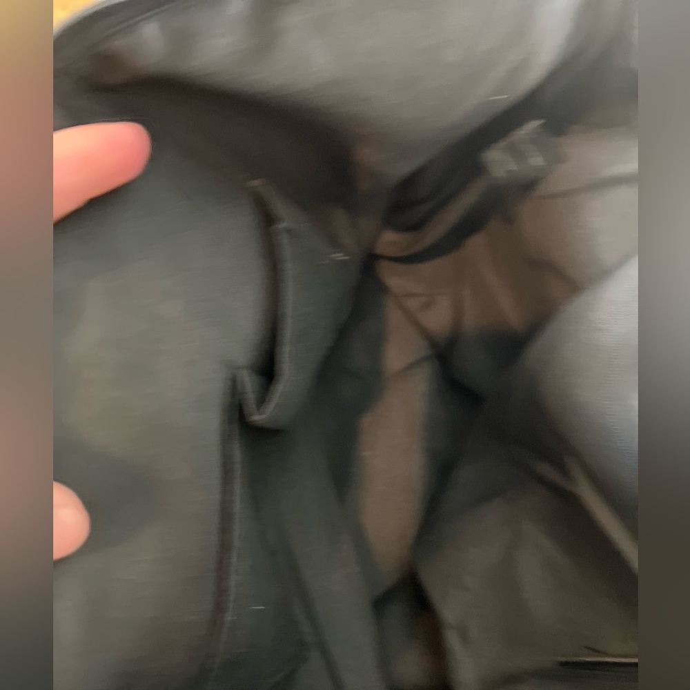 Botkier New York Bond Travel Tote
Bag Black - Picture 12 of 14